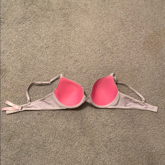 grey victoria’s secret bra - Picture 2 of 3